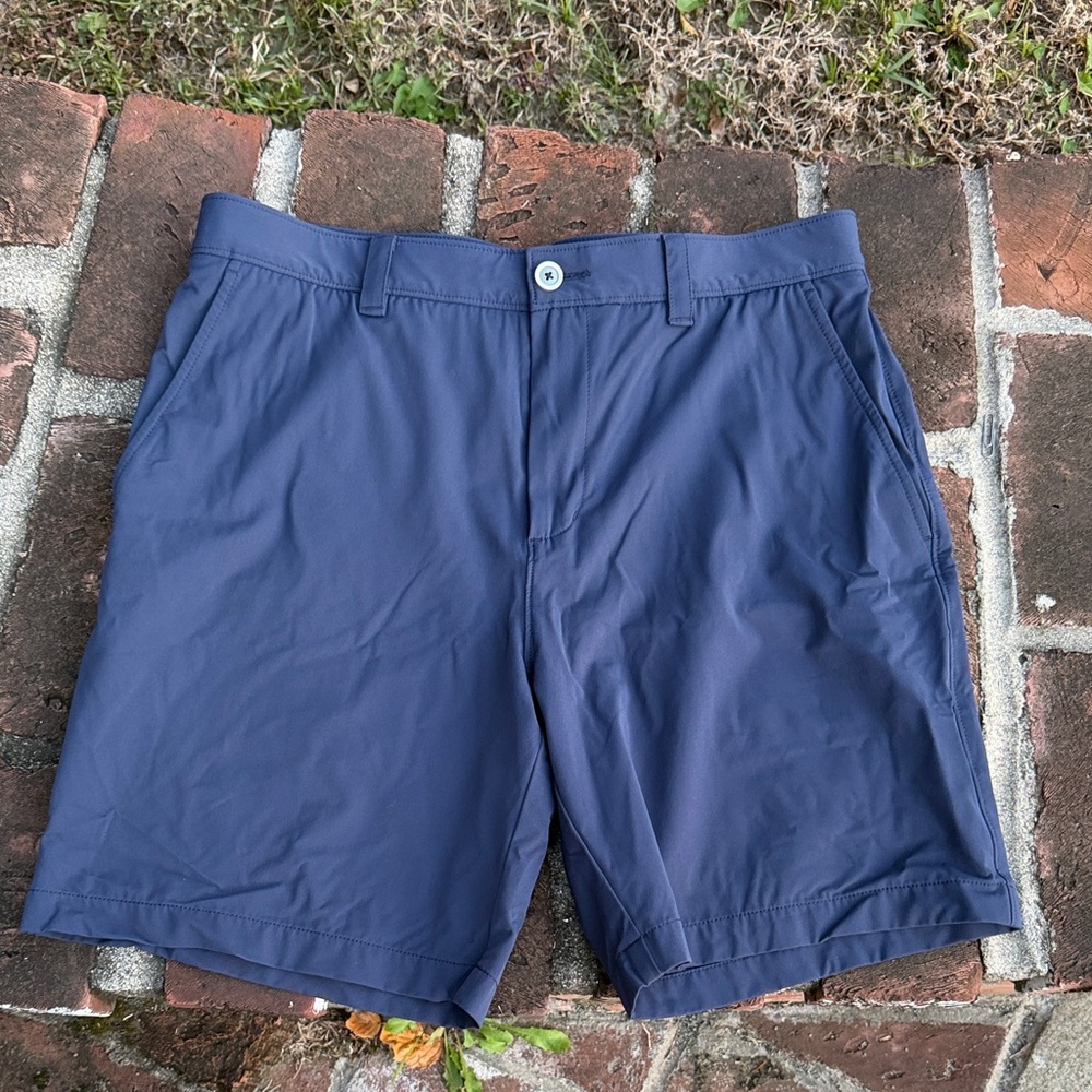 Southern Tide Flat Front navy Shorts size 34 - Picture 1 of 6